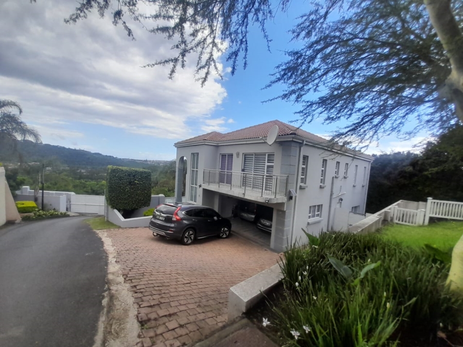 4 Bedroom Property for Sale in Beacon Bay Eastern Cape
